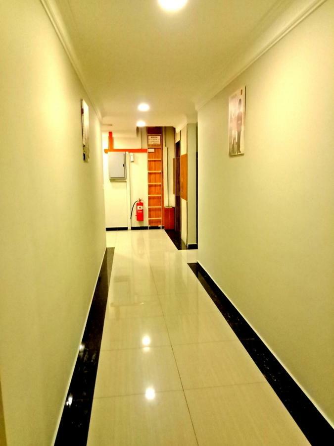 Eazy Hotel At Ampang Batu Empat Exterior photo