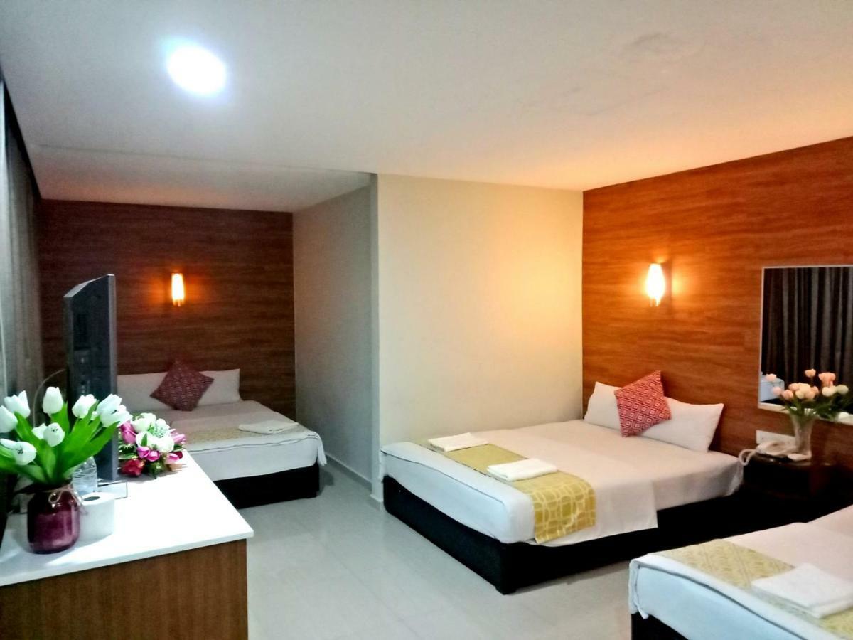 Eazy Hotel At Ampang Batu Empat Exterior photo