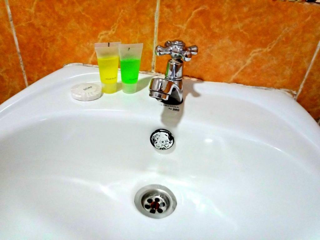 Eazy Hotel At Ampang Batu Empat Exterior photo