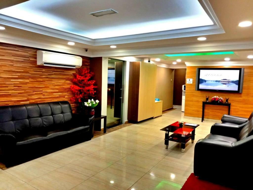 Eazy Hotel At Ampang Batu Empat Exterior photo