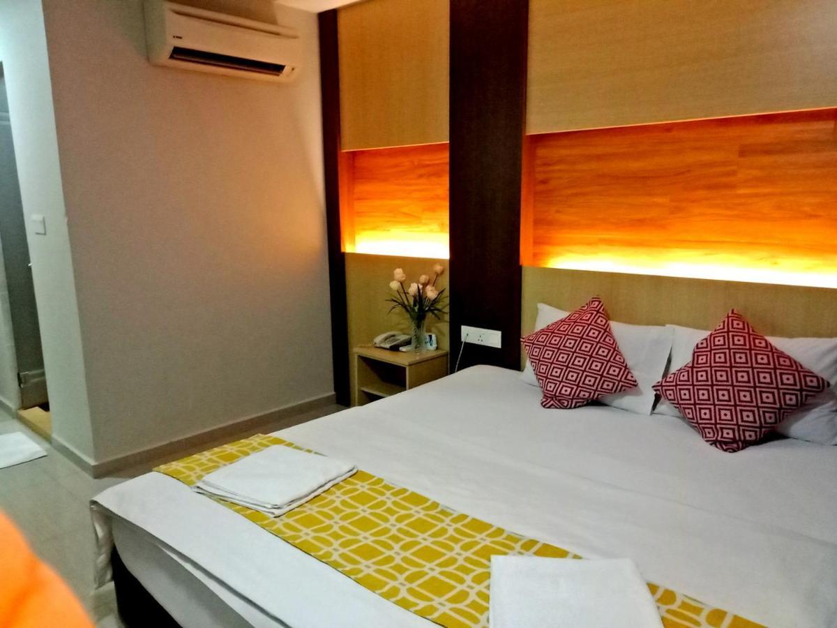 Eazy Hotel At Ampang Batu Empat Exterior photo